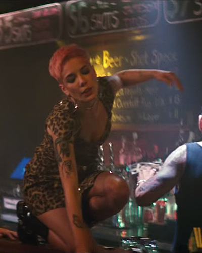Halsey drunkenly dances on bar in dive bar in without me music video